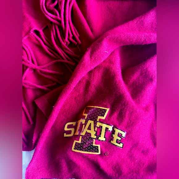 IOWA STATE, gameday cardigan, women’s red, tassels detail - Picture 3 of 3